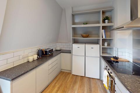 undefined, Tailors Court, Bristol BS1