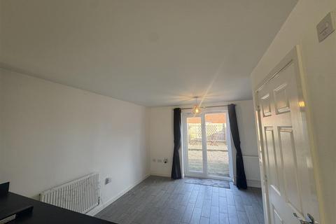undefined, Hob Close, Monkton Heathfield, Taunton