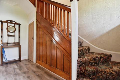 3 bedroom terraced house for sale, Beech Avenue, Garden Village, Hull