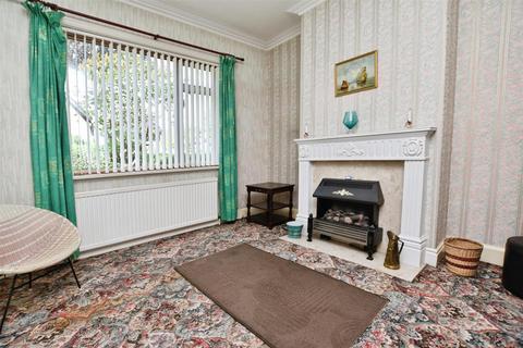 3 bedroom terraced house for sale, Beech Avenue, Garden Village, Hull