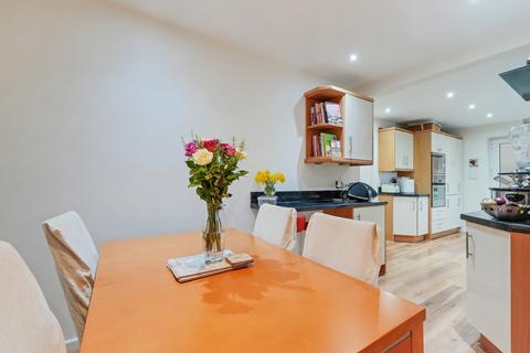 4 bedroom detached house for sale, Beeston Close, Dronfield Woodhouse, Dronfield, Derbyshire, S18