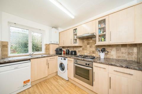 undefined, St. Gerards Close, London SW4