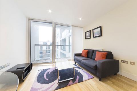 1 bedroom flat to rent, Lanterns Way, London E14