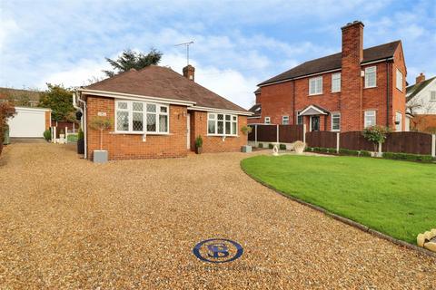 2 bedroom detached bungalow for sale, Hind Heath Road, Sandbach