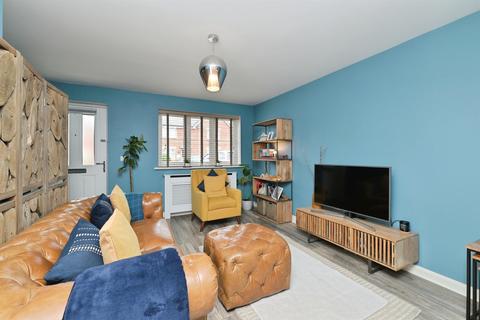 2 bedroom terraced house for sale, Bective Close, Northampton