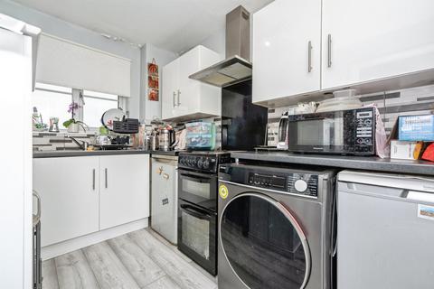 1 bedroom flat for sale, Falcon Avenue, Grays