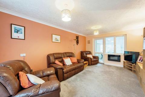 2 bedroom semi-detached bungalow for sale, The Orchard, Brandon