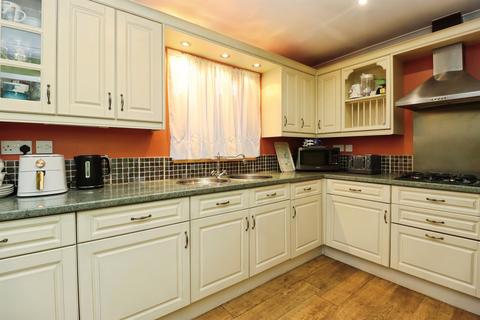 undefined, Ollis Close, Corby