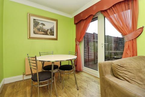 undefined, Ollis Close, Corby