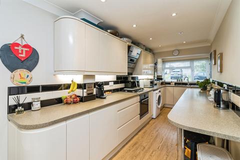 undefined, Kevington Drive, Lowestoft
