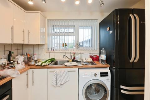 2 bedroom flat for sale, The Hides, HARLOW