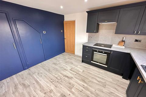 3 bedroom detached house to rent, Thorold Avenue, Cranwell Village, Sleaford