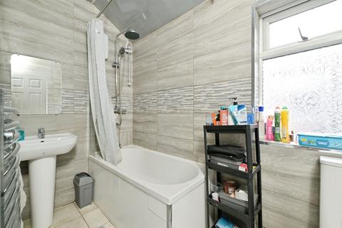 3 bedroom terraced house for sale, Princes Street, Peterborough
