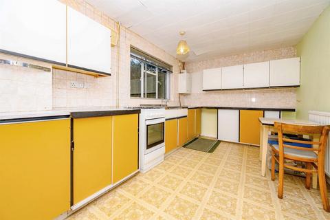 2 bedroom semi-detached house for sale, Toms Croft, Hemel Hempstead