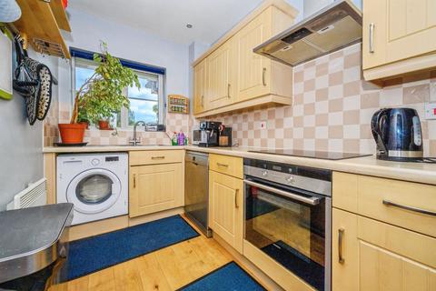 2 bedroom flat for sale, Ebberns Road, Hemel Hempstead