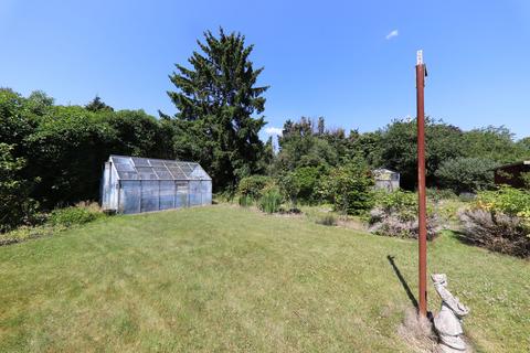 3 bedroom semi-detached house for sale, Denham Way, Rickmansworth WD3