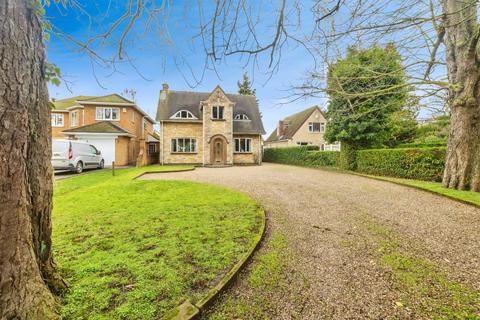 3 bedroom detached house for sale, Newark Road, LINCOLN