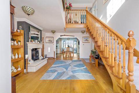 4 bedroom detached house for sale, Coastal Road, East Preston, BN16
