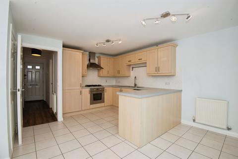 undefined, Gloucester Avenue, Shinfield, READING