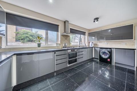 undefined, Talbots Drive, Maidenhead