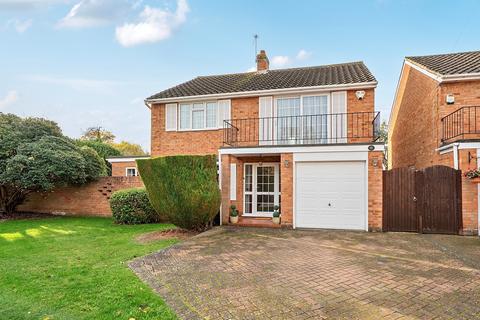 Thames Crescent, Maidenhead