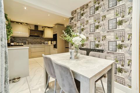 undefined, Gamble Hill Chase, Leeds