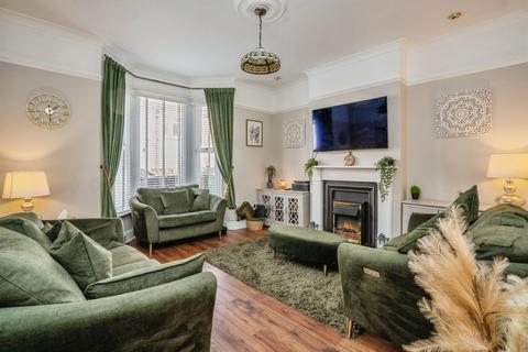 3 bedroom semi-detached house for sale, Queens Road, PORTSMOUTH