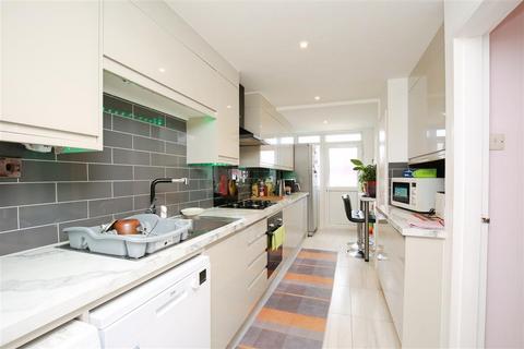 3 bedroom terraced house for sale, Lambourn Road, Oxford
