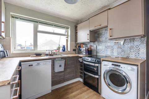 2 bedroom detached bungalow for sale, St. Marys Close, Alpington