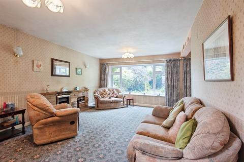 undefined, Hillside, Royston