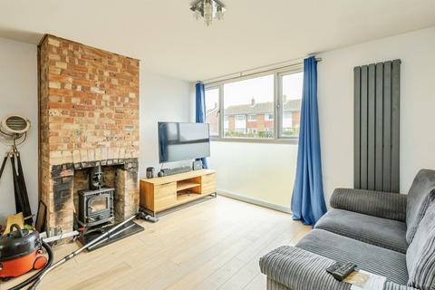 2 bedroom terraced house for sale, Hythe Crescent, Seaford
