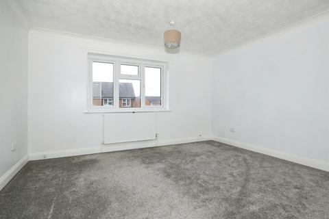 2 bedroom end of terrace house for sale, Grevel Close, Spalding
