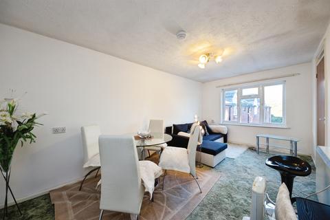2 bedroom flat for sale, Pembroke Way, Birmingham