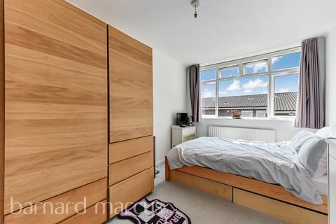 2 bedroom flat for sale, Sawkins Close, London