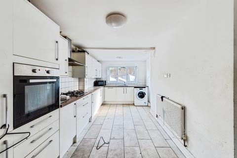 5 bedroom terraced house for sale, Dover Street, Swindon
