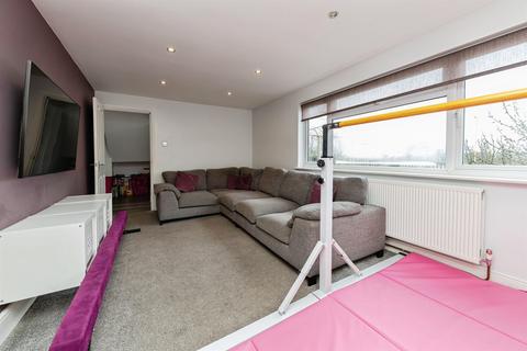undefined, Vardon Road, Stevenage