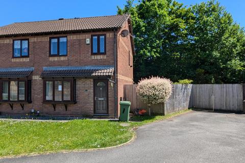 Fitzwilliam Close, Cross Inn, Pontyclun