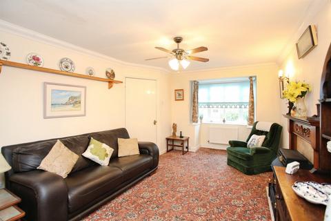 undefined, Maes Cefn Mabley, Llantrisant, Pontyclun