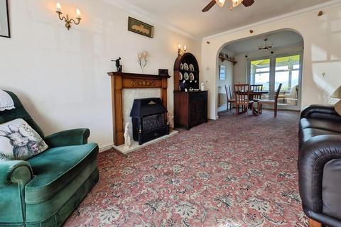 undefined, Maes Cefn Mabley, Llantrisant, Pontyclun