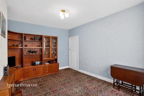 3 bedroom terraced house for sale, Ross Road, London
