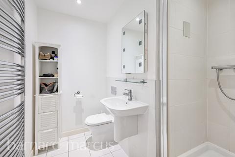 undefined, Broadwater Road, London