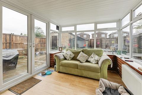 3 bedroom detached house for sale, Ashleigh Gardens, Wymondham
