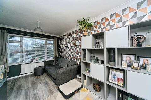 3 bedroom flat for sale, Hastings Road, Bexhill-On-Sea