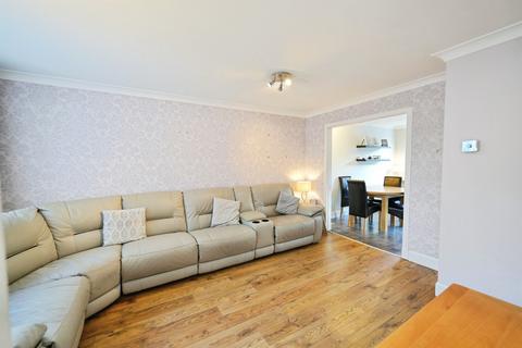 undefined, Rosebank Gardens, Lawthorn, Irvine