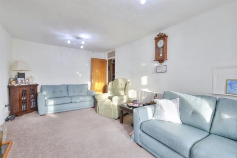 undefined, Langham Road, Raunds