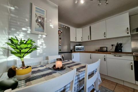 3 bedroom terraced house for sale, Blake Drive, Loughborough
