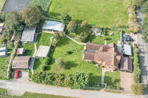 4 bedroom detached house for sale, Easton Road, Hacheston, Woodbridge