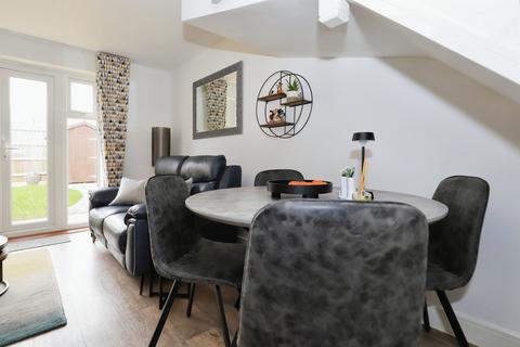 2 bedroom semi-detached house for sale, Black Pear Drive, Stourport-On-Severn