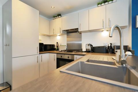 2 bedroom semi-detached house for sale, Black Pear Drive, Stourport-On-Severn