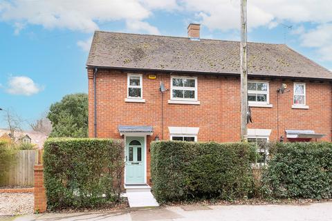London Road, Aston Clinton, Aylesbury